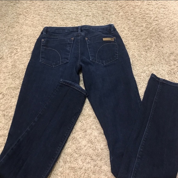 Joe’s Jeans•Honey Skinny Jean•Size 26 - Picture 4 of 7